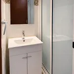 Ribeira House- Ideal For Relax & Remote Work بيت للعطل *