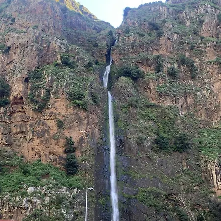 Ribeira House- Ideal For Relax & Remote Work * Paul do Mar (Madeira)