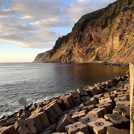 Holiday home Ribeira House- Ideal For Relax & Remote Work