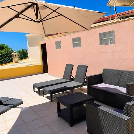Holiday home Ribeira House- Ideal For Relax & Remote Work *